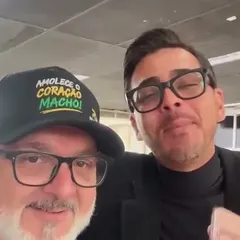 Robson, da Repassa Brasil, ao lado do Márcio
